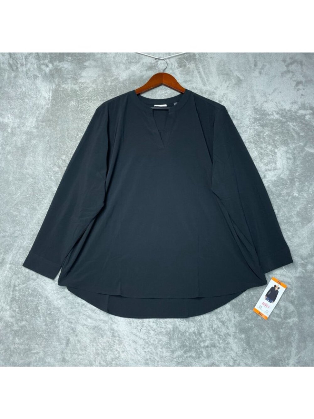 NWT rev Women's XXL Black Long Sleeve Tunic Top  Pull vove V neck  i2100 - Picture 3 of 9